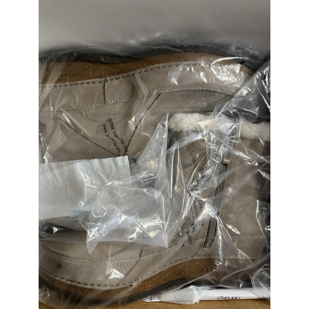 Dansko Women's Mitzy Cozy-Lined Boots - Suede, Zipper, Size 8.5 - 9US (39EU) - Picture 14 of 14